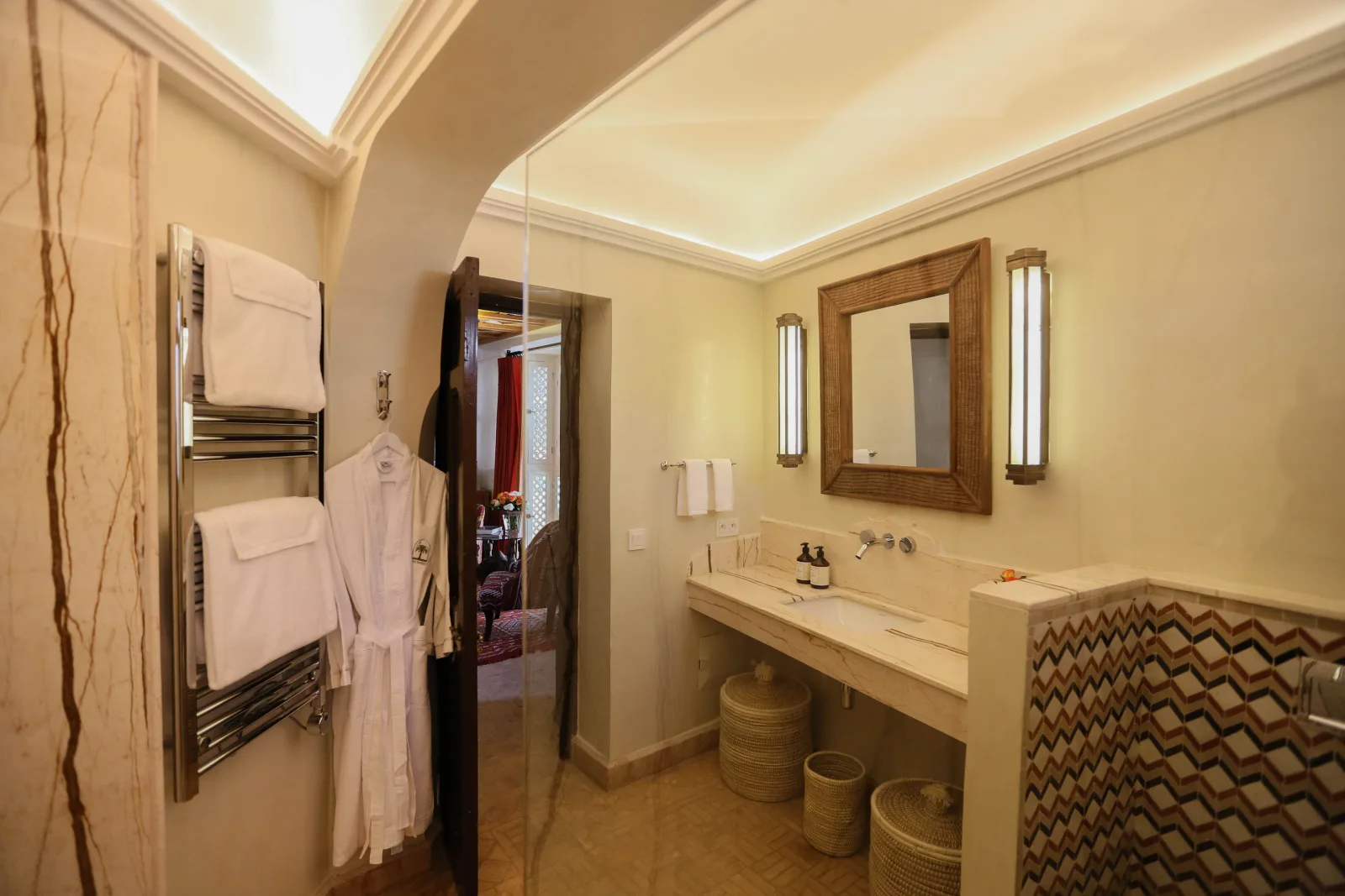 The Riad Saeed